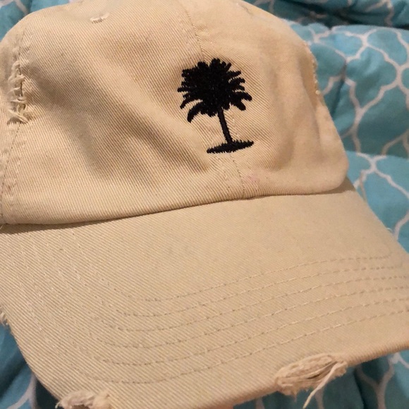 Hat - Picture 3 of 3